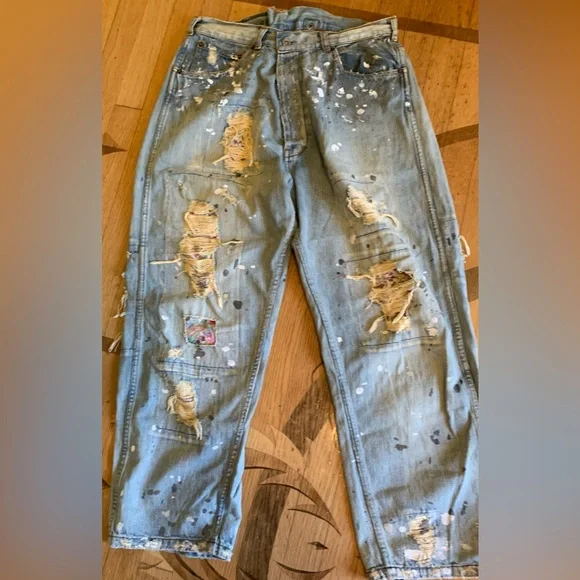 EUC Magnolia Pearl calico denims - Picture 1 of 6